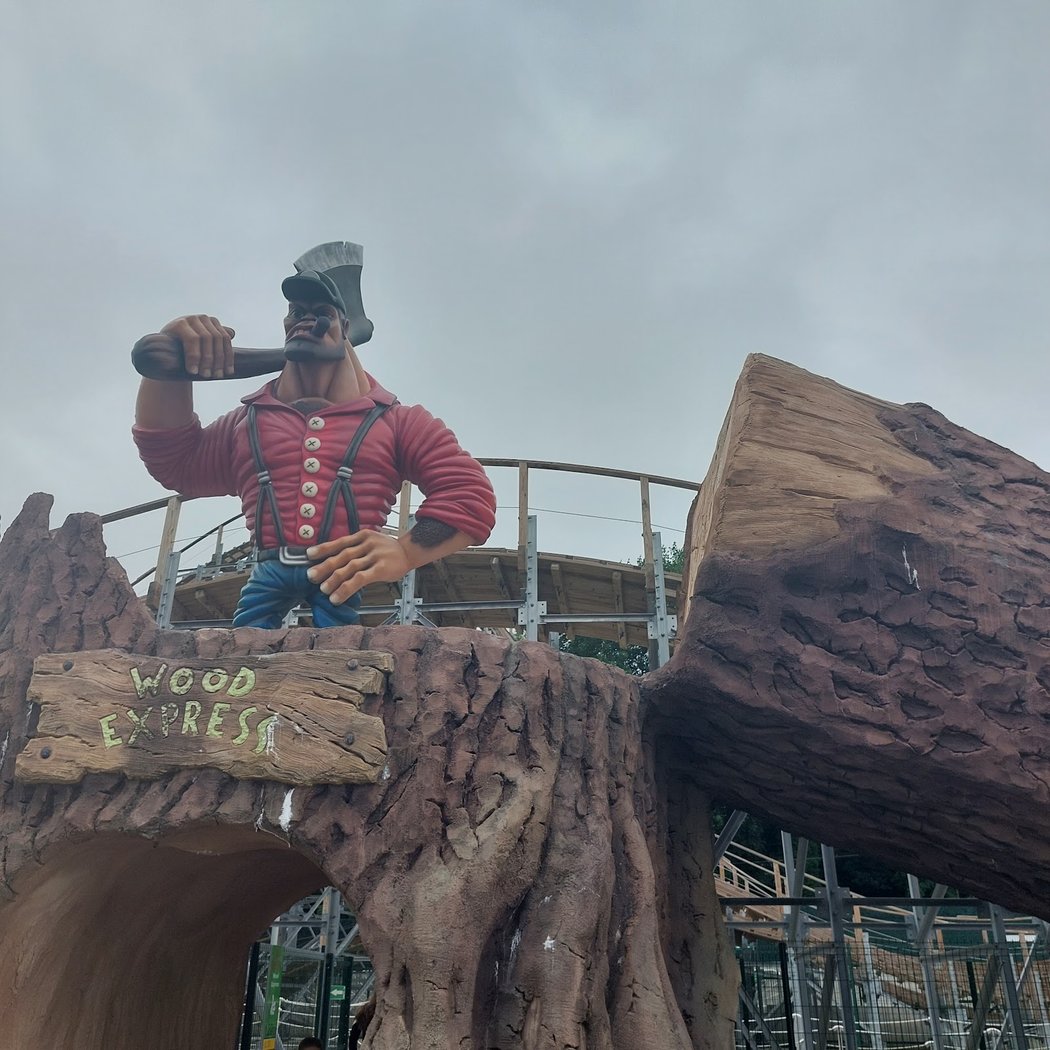 Le Wood Express 2